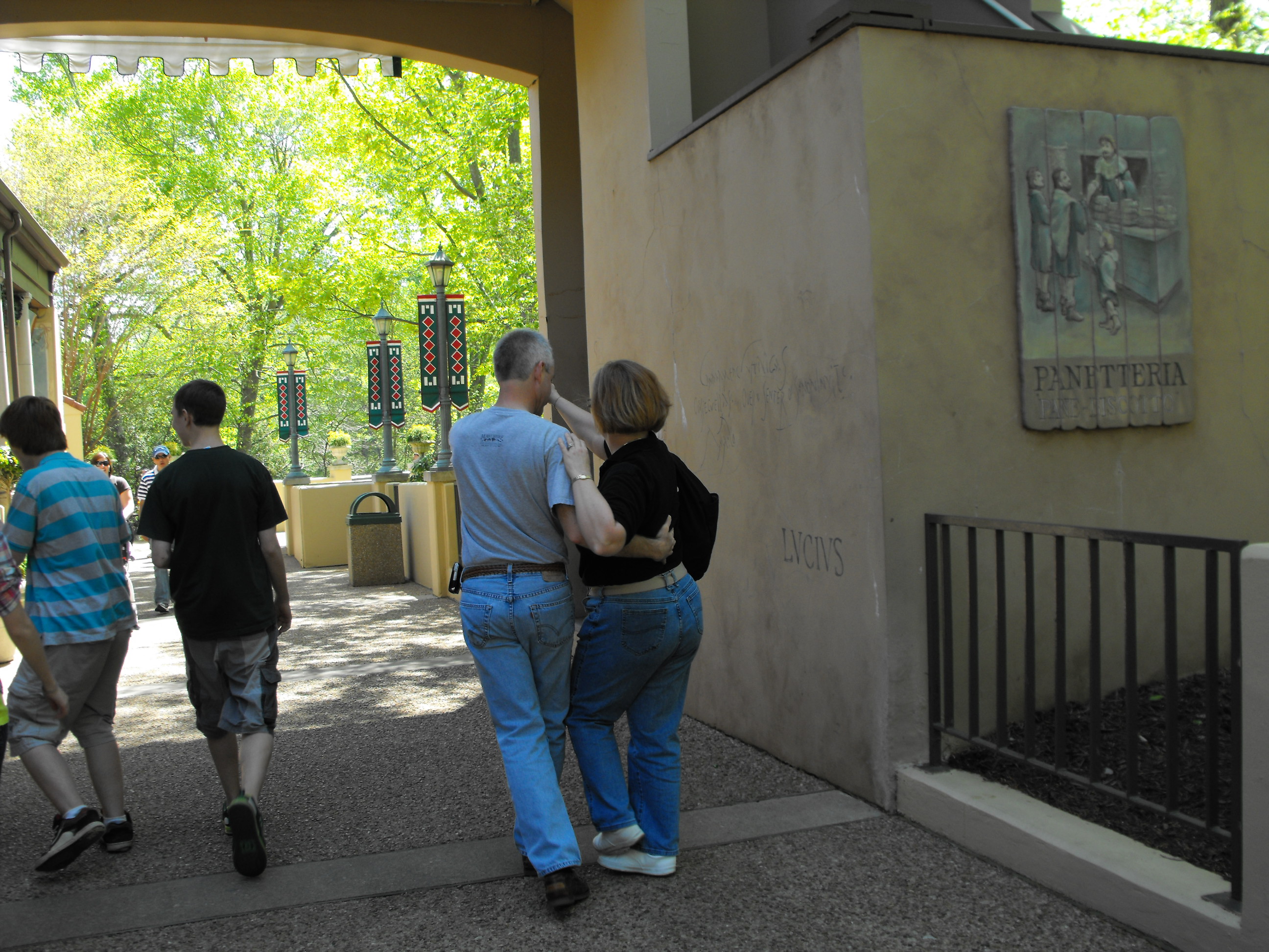 ./2010/BHS Chorus VA Beach/BHS Chorus VA Beach 0182.JPG